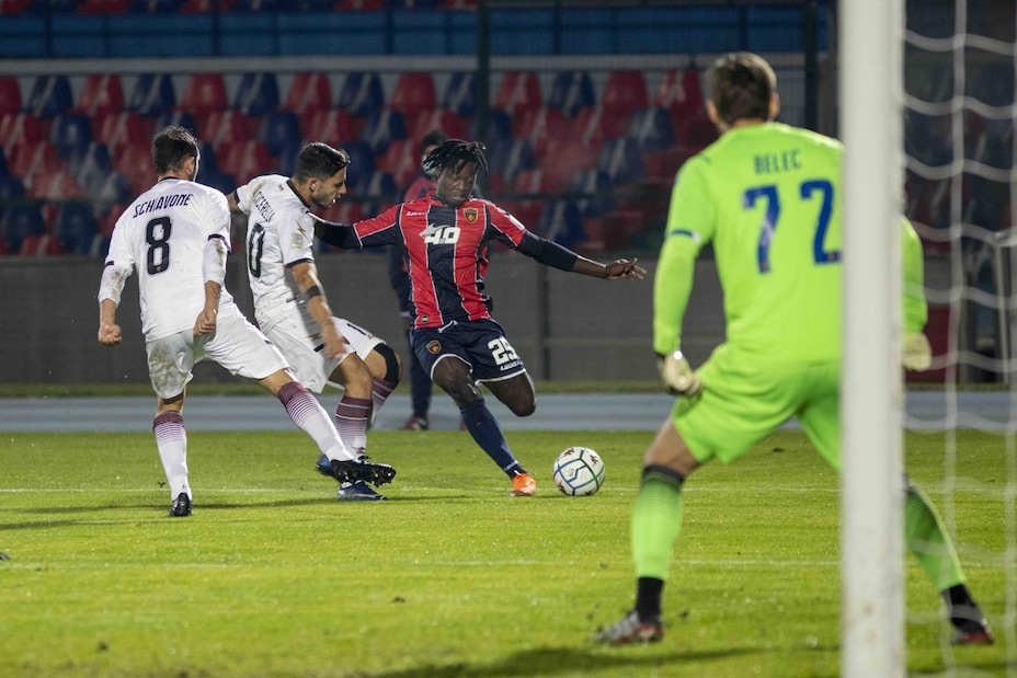 Serie B, non omologato il risultato di Cosenza-Salernitana