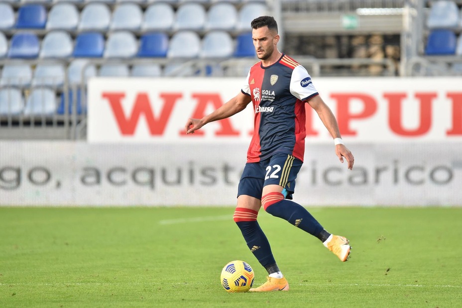 Cagliari, Lykogiannis regolarmente in gruppo