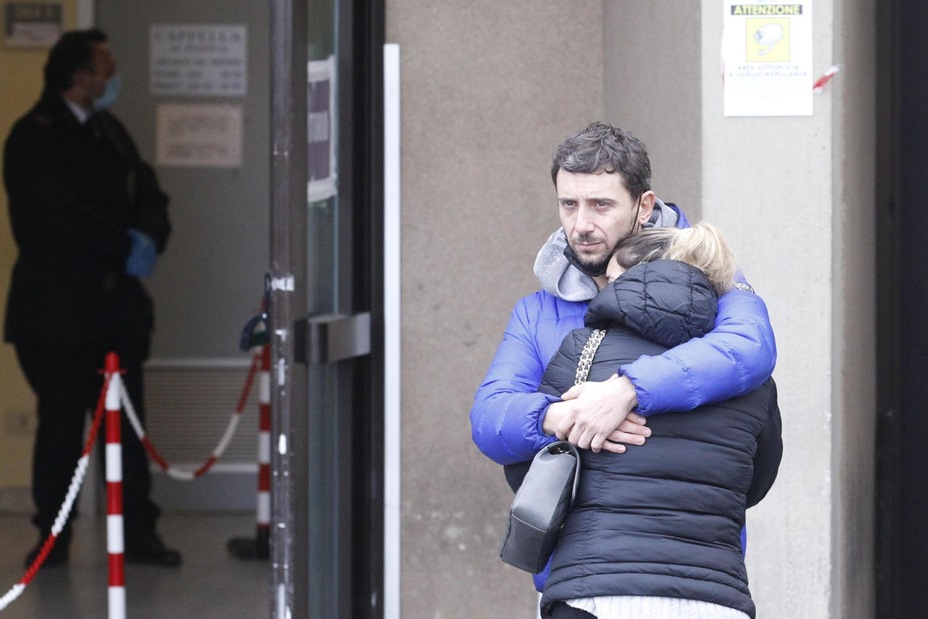 Paolo Rossi, l'addio del figlio: "Papà se n'è andato con l'amore"