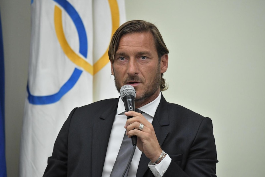 Totti querela Amaral e Di Livio smentisce: "Accuse assurde"