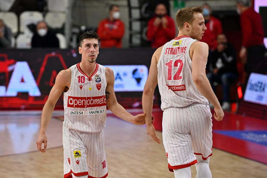 Basket, covid: dodici casi di positività nel Varese Basket, covid: dodici casi di positività nel Varese