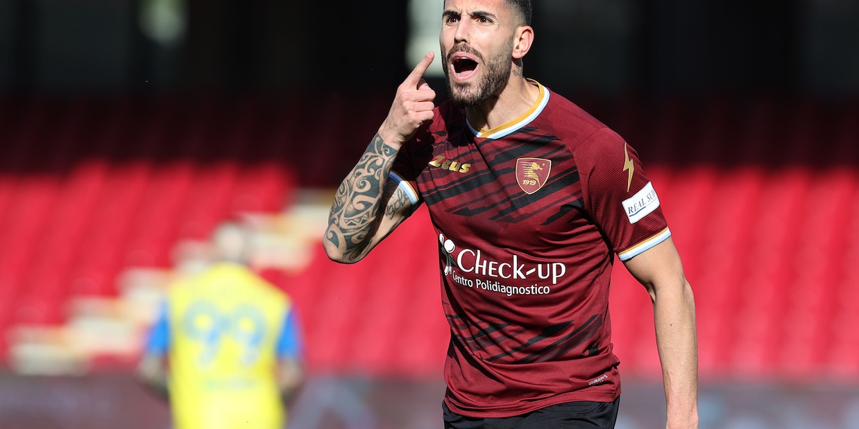 Salernitana, Tutino arma letale