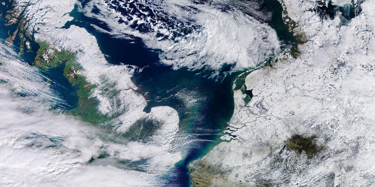 Asteroide passerà vicino alla Terra: "Potenzialmente pericoloso"
