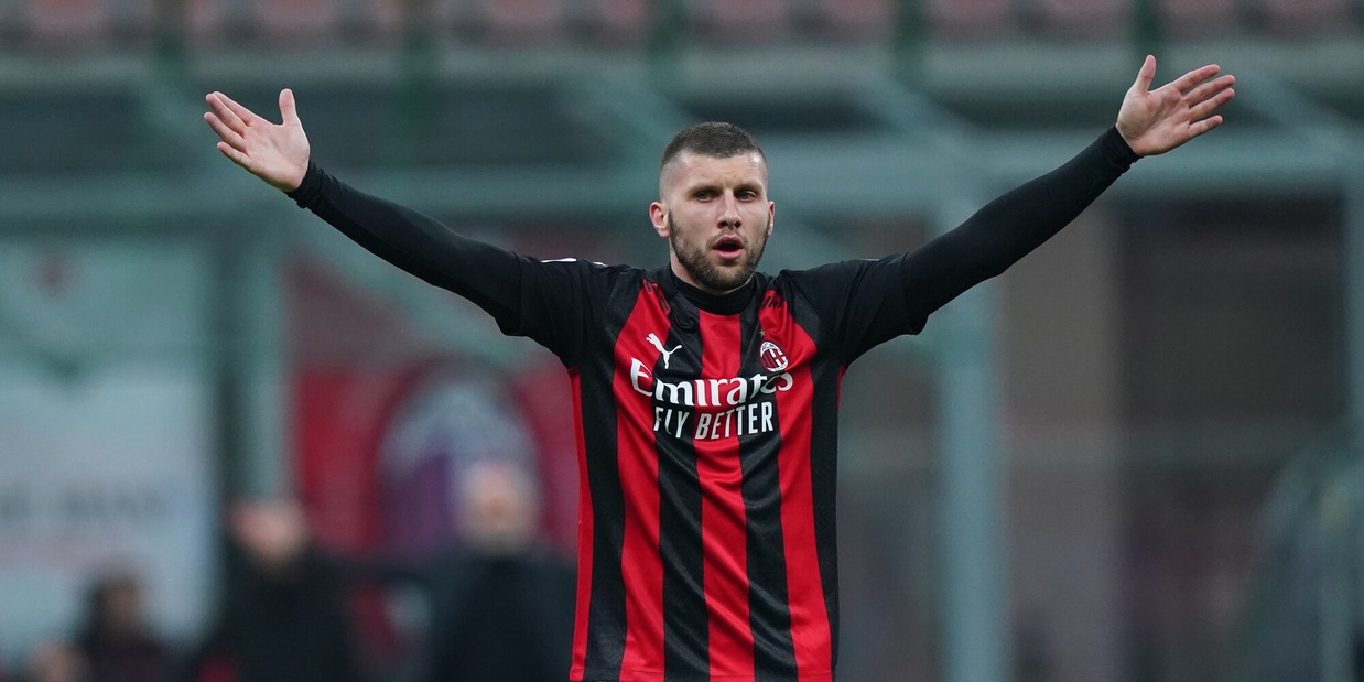 Milan, attesa per l'udienza Rebic