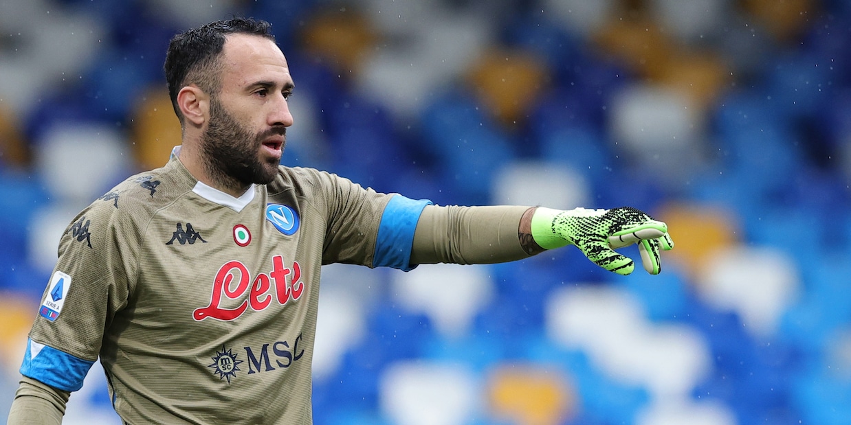 Napoli, verso la Juve torna Ospina