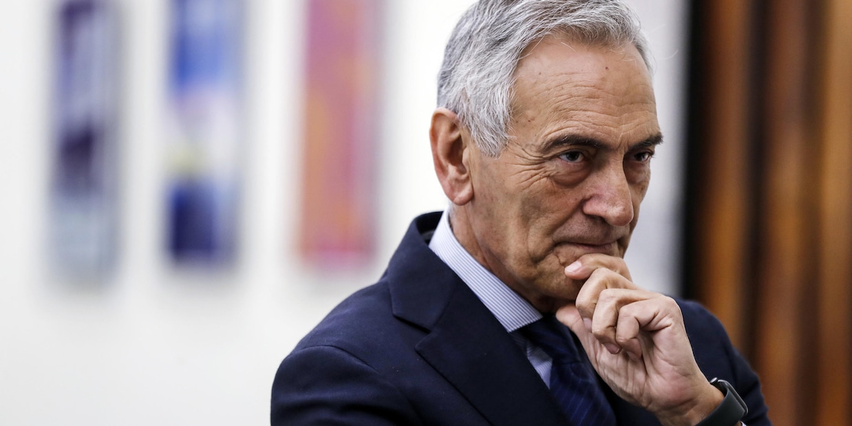 Gravina: "Riapertura stadi possibile prima degli europei"