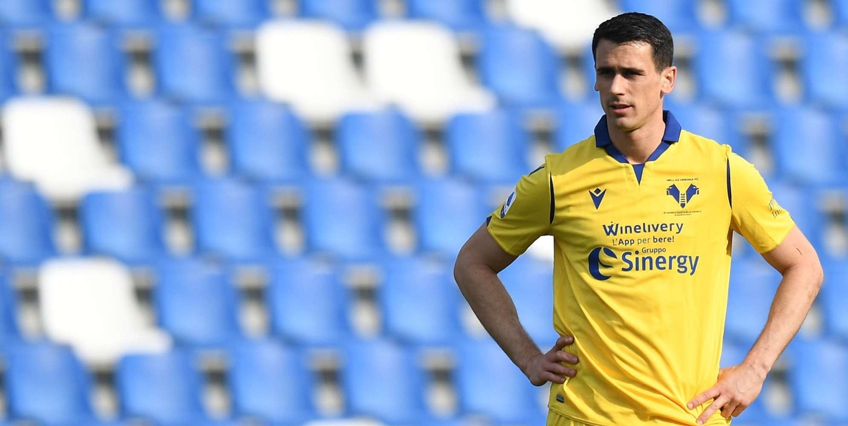 Verona, un mese di stop per Lasagna