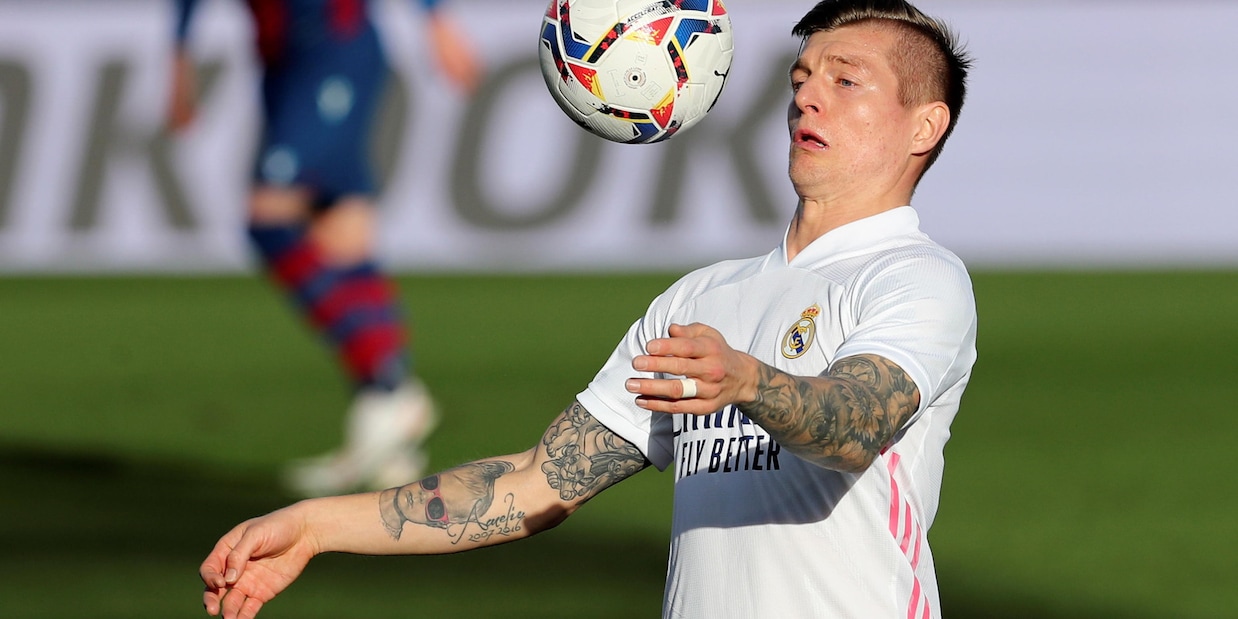 Superlega, Kroos a muso duro: "Noi calciatori siamo burattini"