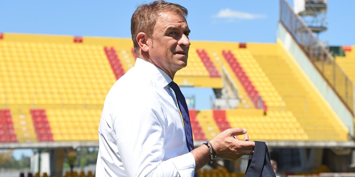 Cagliari, Semplici: "Rigore su Viola? Se Doveri ha visto così..."