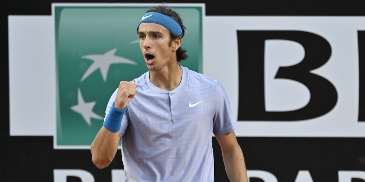 Musetti vola ai quarti a Lione: Korda ko