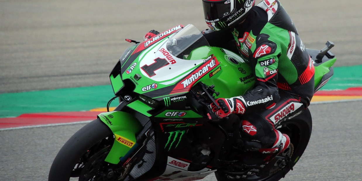 Superbike, Gp Aragon: Jonathan Rea domina gara 1 Superbike, Gp Aragon: Jonathan Rea domina gara 1