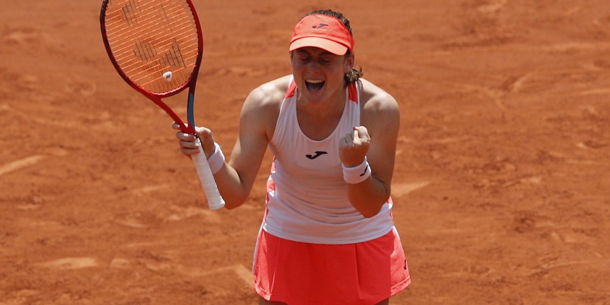 Roland Garros, Zidansek vola in semifinale: sconfitta Badosa