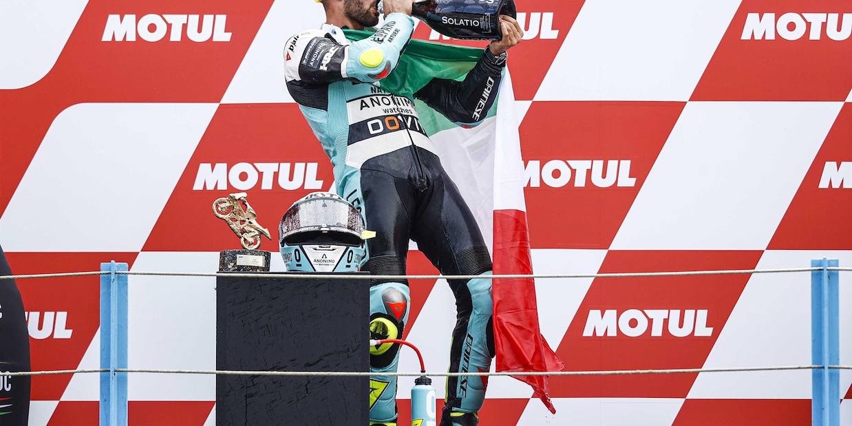 Moto3, Dennis Foggia trionfa in Olanda. 3° Romano Fenati