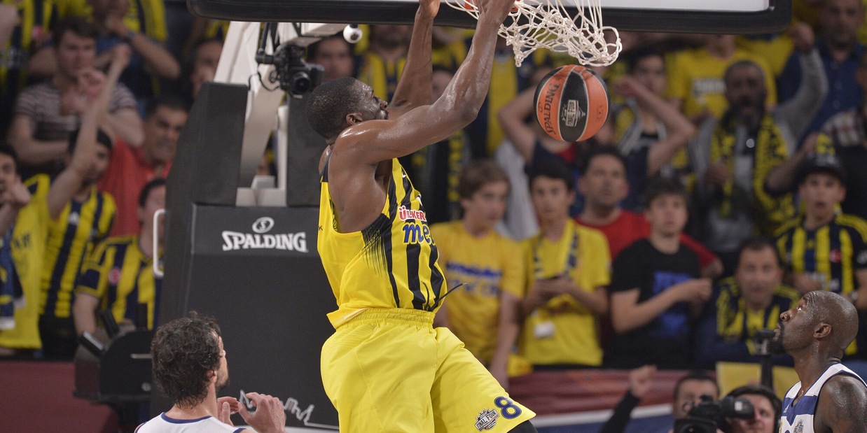 Virtus Bologna, Ekpe Udoh ha firmato: è ufficiale Virtus Bologna, Ekpe Udoh ha firmato: è ufficiale