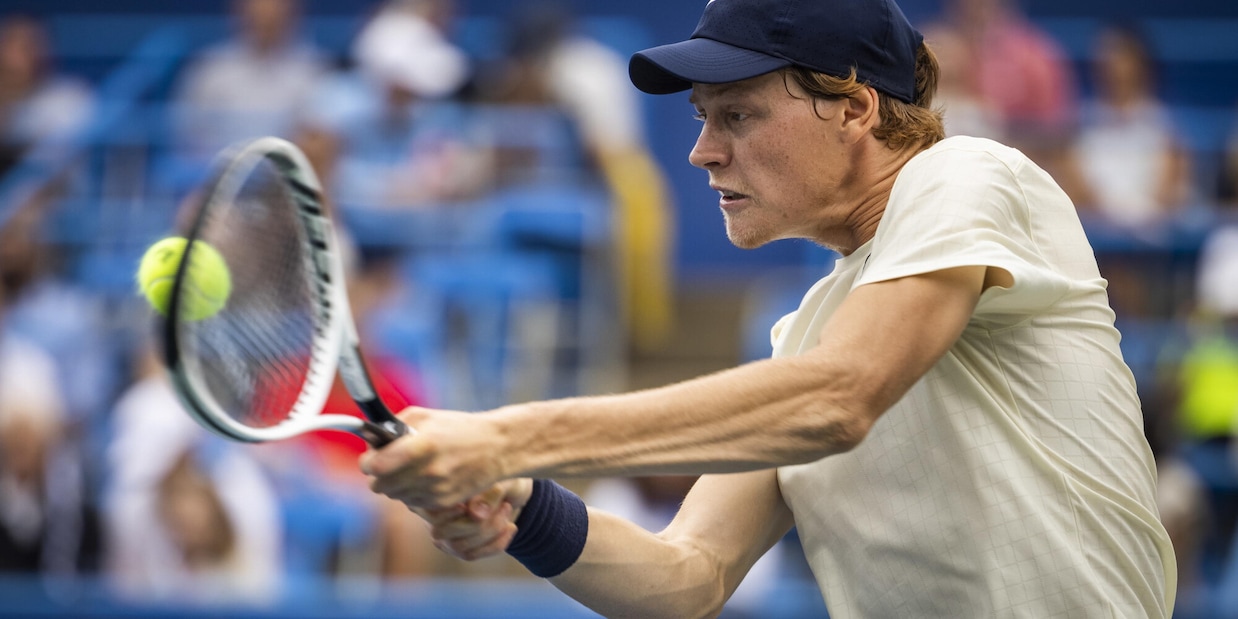 Sinner ko all’esordio nel Masters 1000 di Toronto