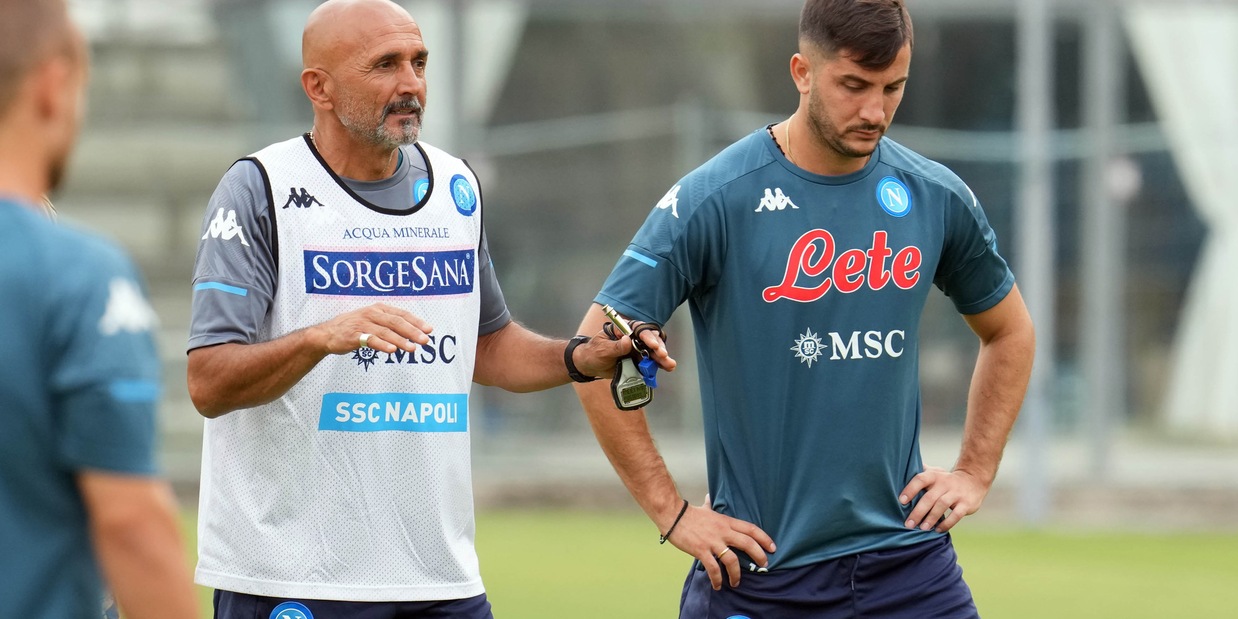 Napoli, martedì 17 la ripresa degli allenamenti