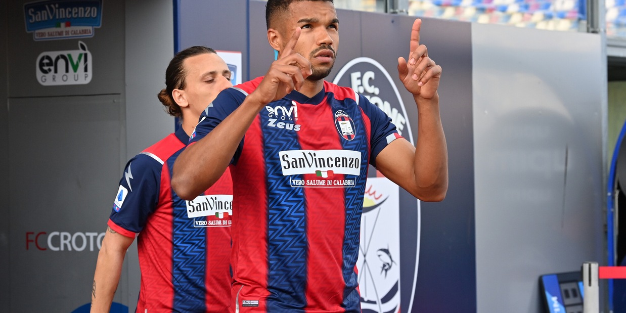 Calciomercato Milan, ecco Messias: contratto depositato Calciomercato Milan, ecco Messias: contratto depositato