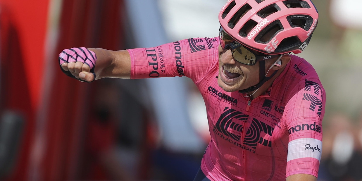Vuelta, Cort Nielsen vince in volata. Eiking resta leader