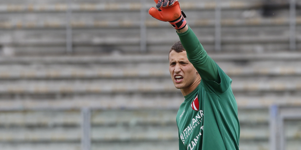 Calciomercato Frosinone, ingaggiato il portiere Minelli Calciomercato Frosinone, ingaggiato il portiere Minelli