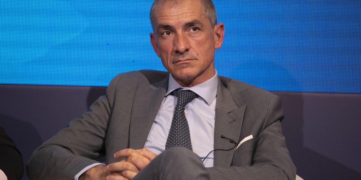 Riapertura stadi, Costa: "Approvata a breve capienza al 75%" Riapertura stadi, Costa: "Approvata a breve capienza al 75%"
