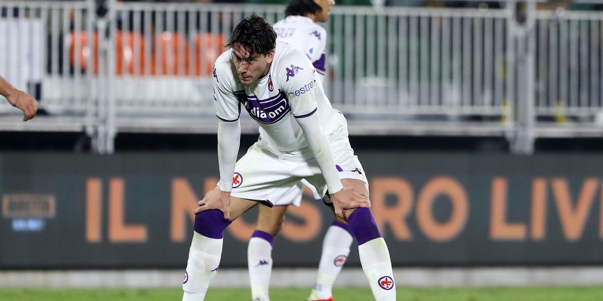Fiorentina, tifosi divisi su Vlahovic