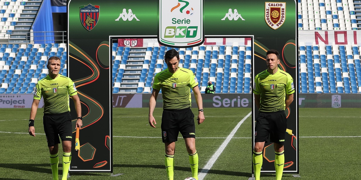 Arbitri di B: Reggina-Parma a Zufferli, per Lecce-Perugia c'è Giua Arbitri di B: Reggina-Parma a Zufferli, per Lecce-Perugia c'è Giua