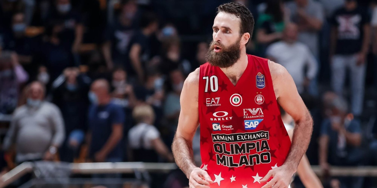 Milano vola e piega la Fortitudo. Brindisi batte Cremona, vince Venezia Milano vola e piega la Fortitudo. Brindisi batte Cremona, vince Venezia
