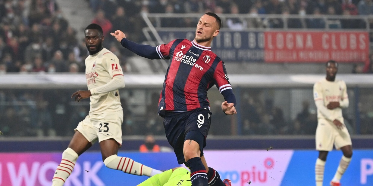 Bologna, Arnautovic tiene in ansia Mihajlovic Bologna, Arnautovic tiene in ansia Mihajlovic