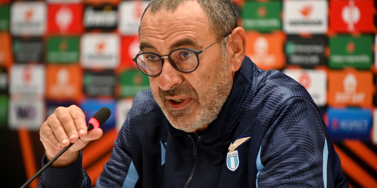 Lazio, Sarri: "Europa League dura, ma ci tengo. E sull'Assocalciatori..."