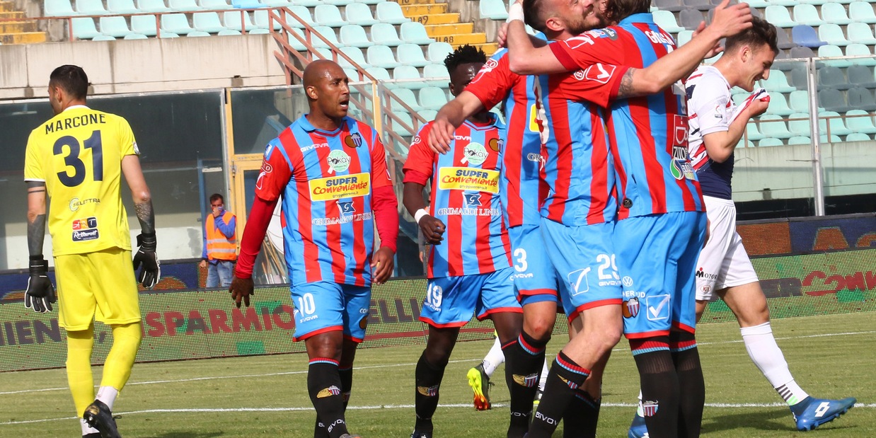 Serie C, Catania-Foggia anticipata alle 14.30 Serie C, Catania-Foggia anticipata alle 14.30