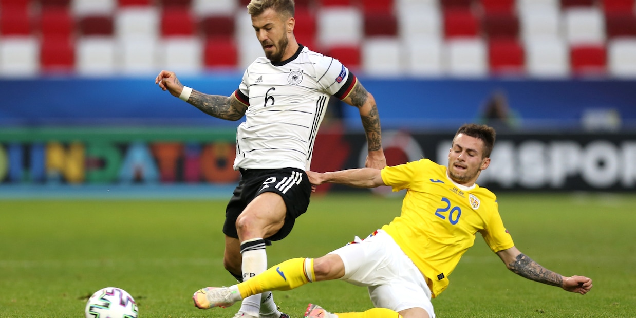 Niklas Dorsch fa il pieno di applausi nella sfida con il Bayern