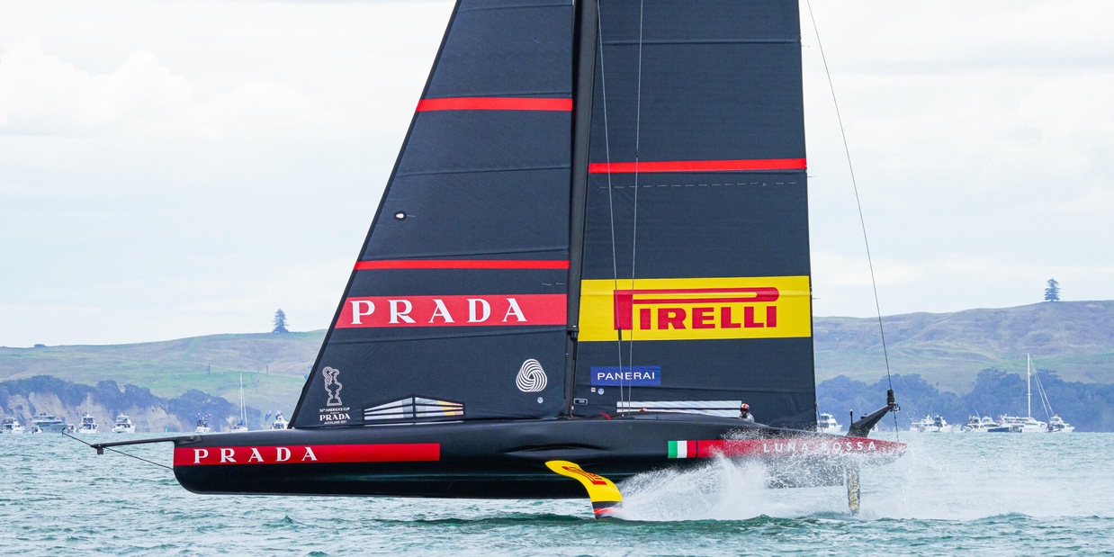 Luna Rossa, Prada rileva da Bertelli: operazione da 17 milioni