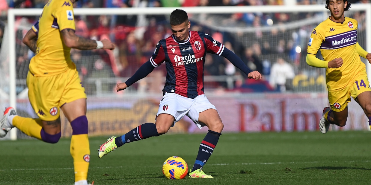 Dominguez, l'eroe dei due ruoli del Bologna