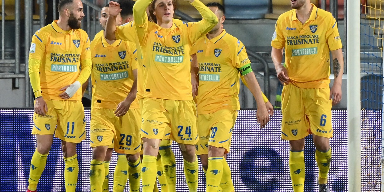 Serie B, il Frosinone torna a respirare: annientata la Spal 4-0