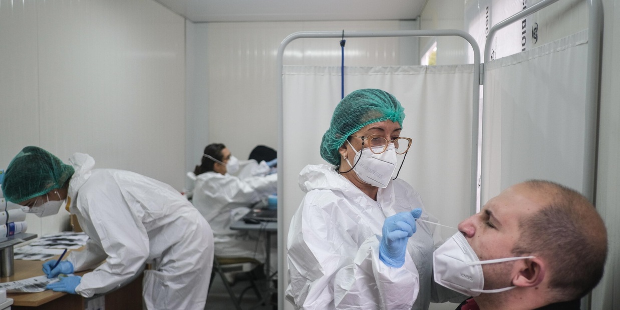 Covid, terapie intensive in crescita in sette regioni