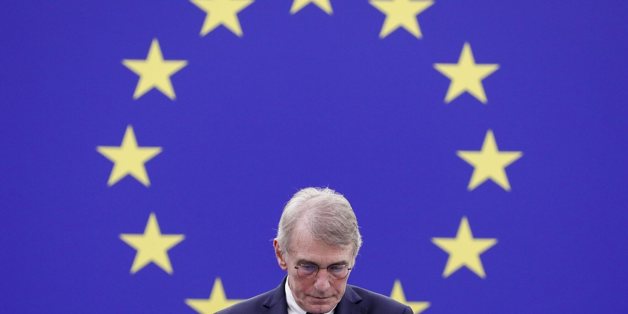 Nostradamus, le profezie del 2022: muore un grande politico e cade l'Unione Europea