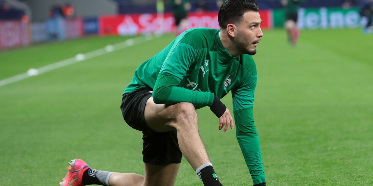 Inter, tentazione Bensebaini per la fascia sinistra