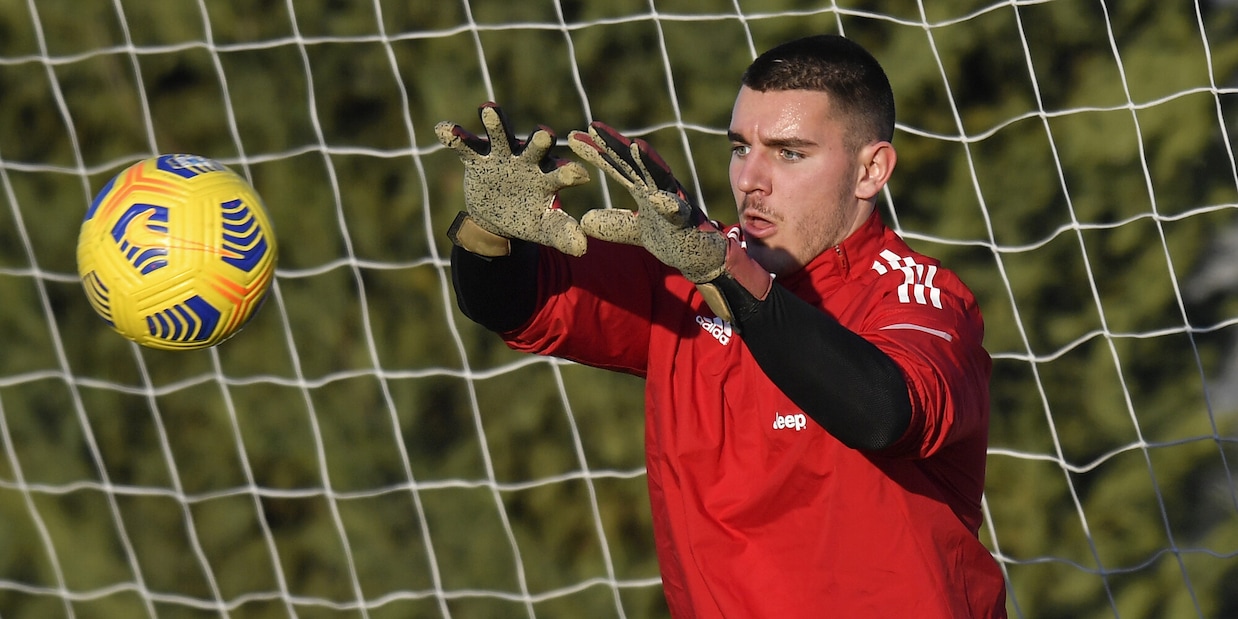 Juve-Napoli: prima convocazione per il portiere Senkò al posto di Pinsoglio