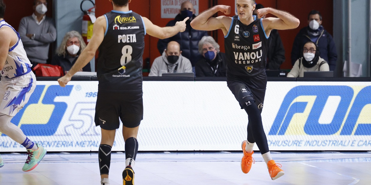 Cremona stende Sassari con 28 punti di Pecchia