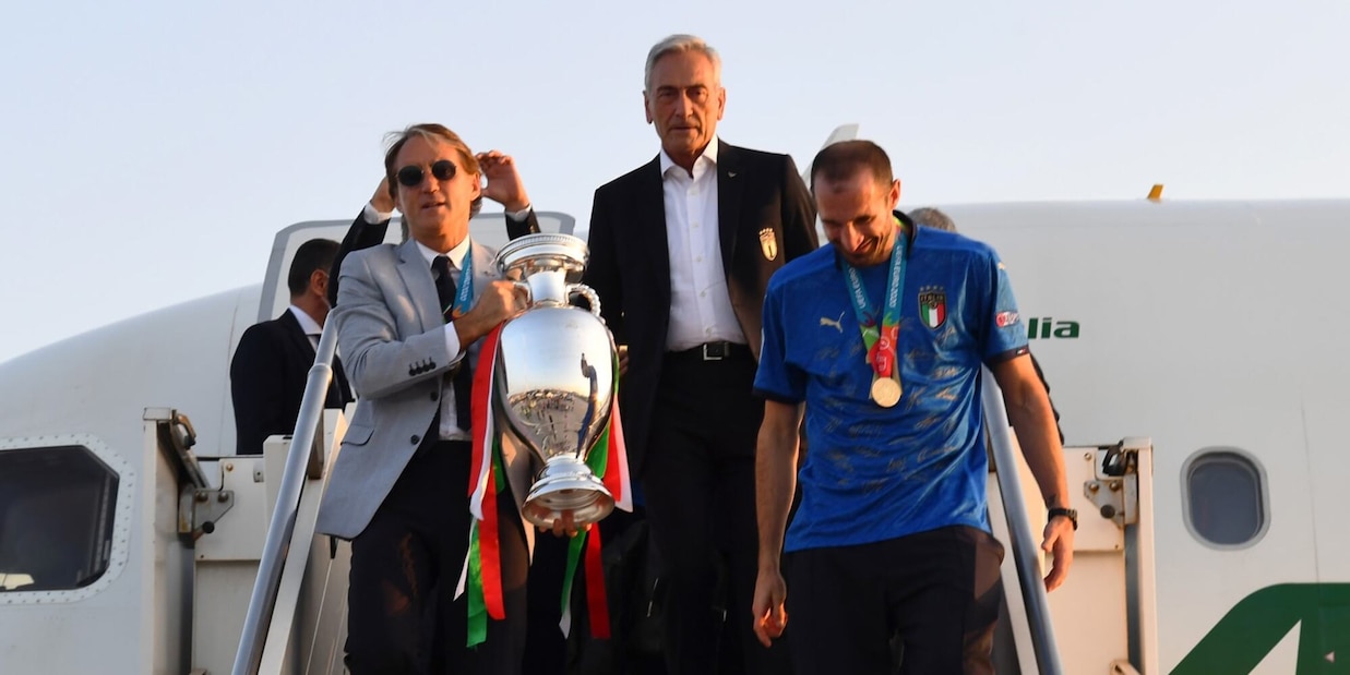 Gravina esclusivo: "È l'ora di cambiare il calcio"