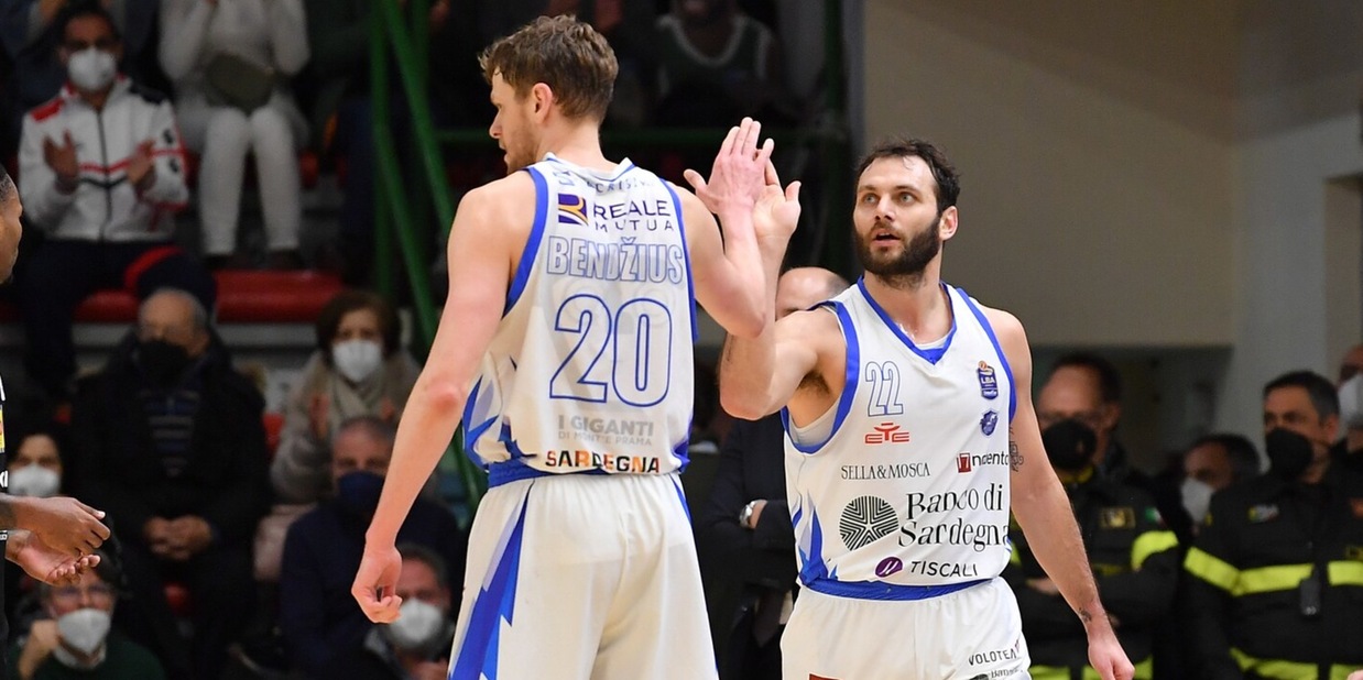 Sassari, ufficiale: Stefano Gentile rinnova fino al 2025