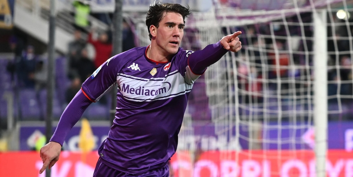 Vlahovic, incontro fra gli agenti e Arrivabene: richieste sbalorditive alla Juve