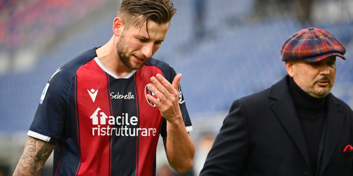 Bologna, Mihajlovic azzera tutto. Dijks in partenza