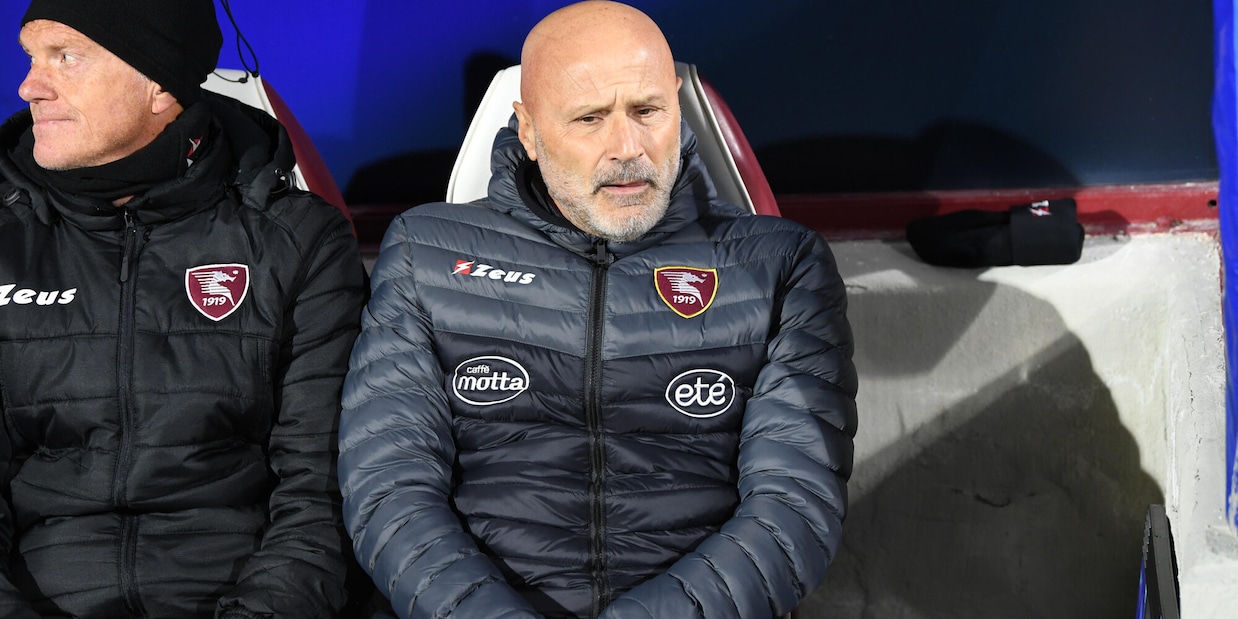 Salernitana, Colantuono esonerato: Nicola atteso in mattinata