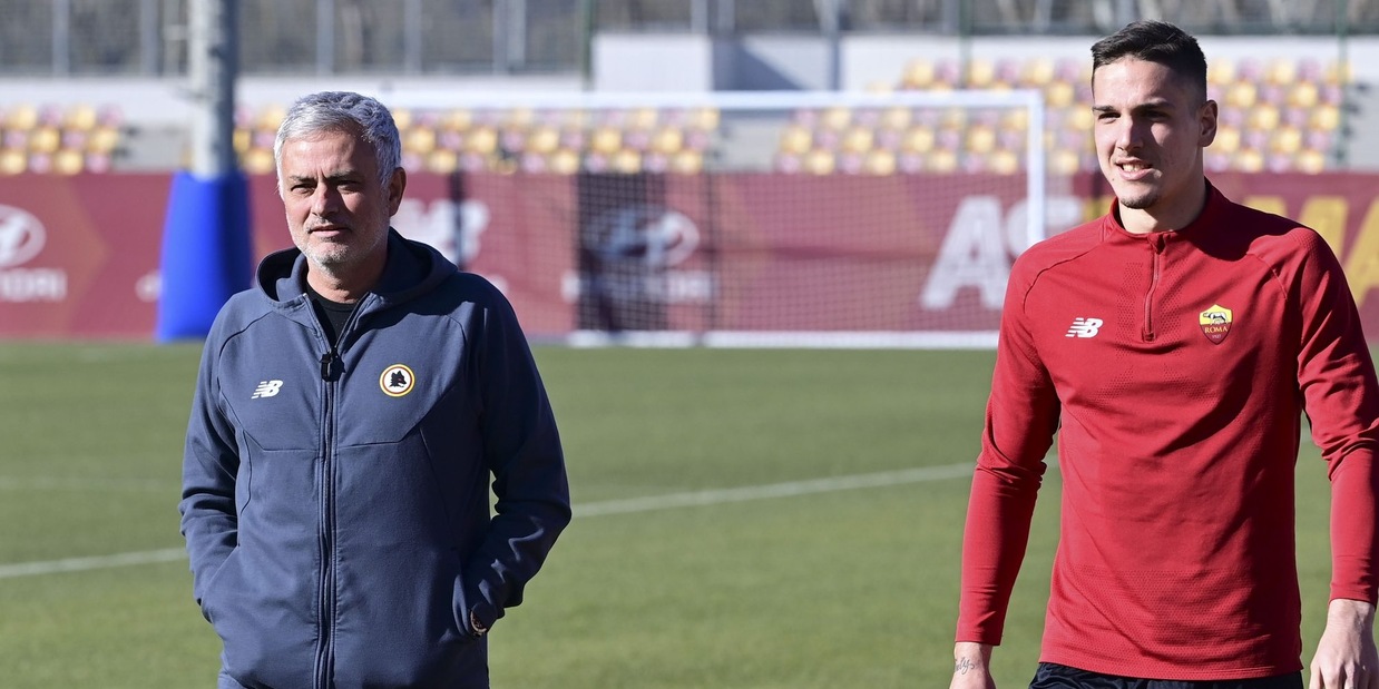 Mourinho ribalta la Roma: Zaniolo a rischio