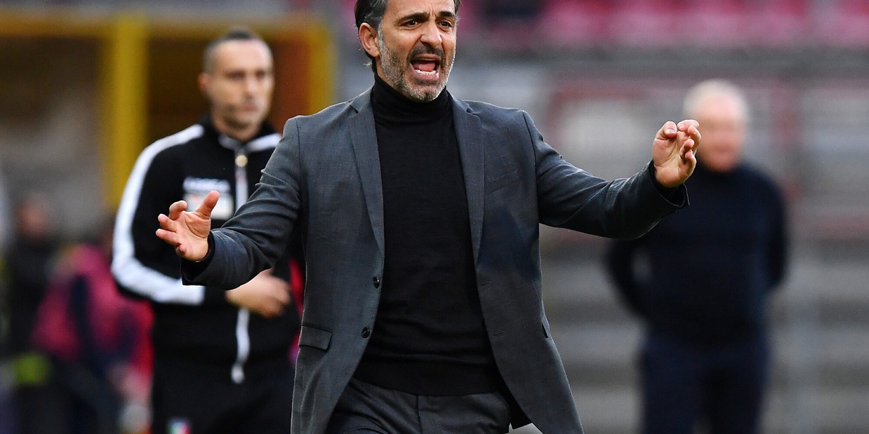 Pecchia padrone della B e la tenacia di Caserta