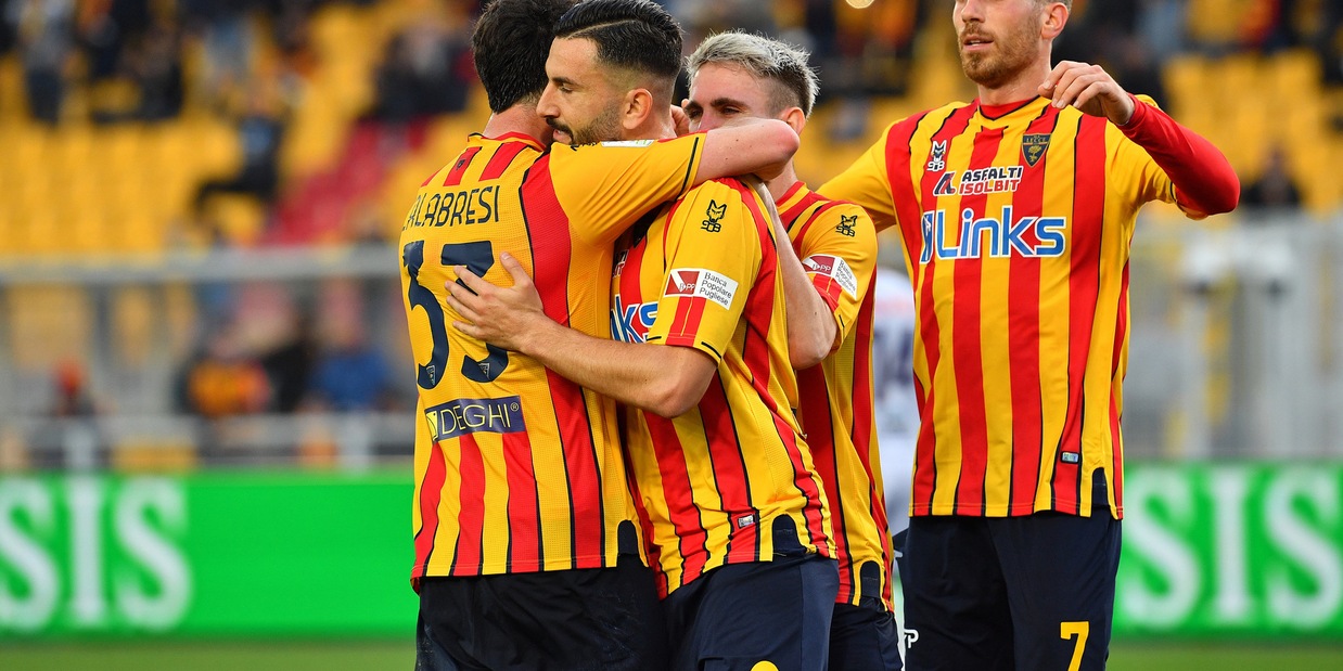 Lecce, Plizzari a riposo. Terapie per Faragò, differenziato per Demarku e Di Mariano