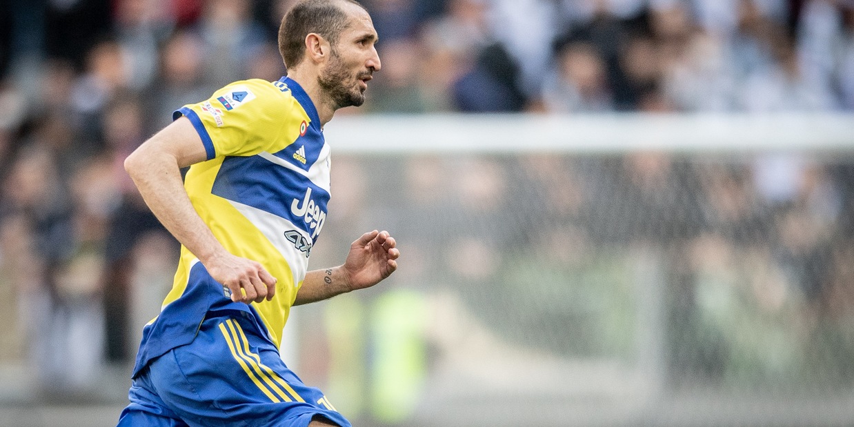 Da Chiellini a Dybala, la Juve festeggia sui social l'avvicinamento al terzo posto