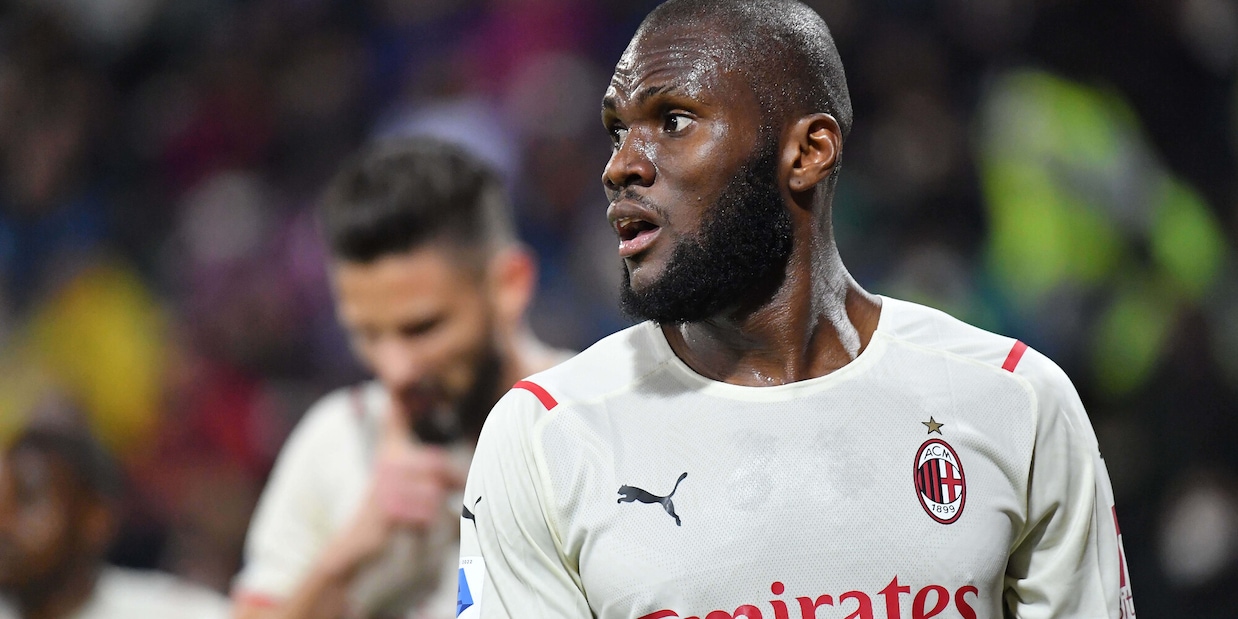 Milan, Kessie patteggia due mesi: esibita una patente non sua