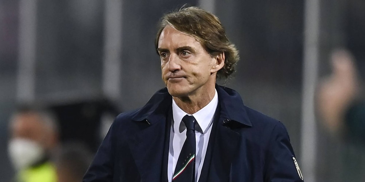 Italia, l'assurdo ha una ragione